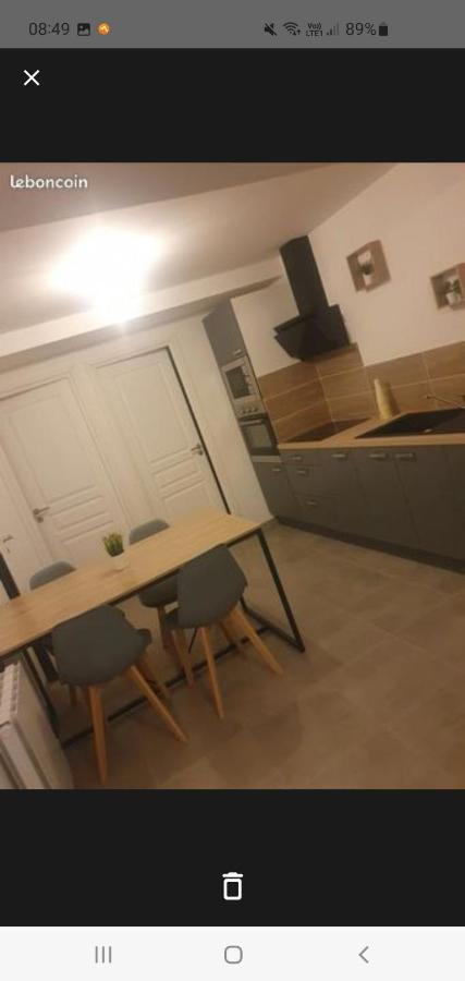 קרקסון Jolie T2 En Rez De Chaussee מראה חיצוני תמונה